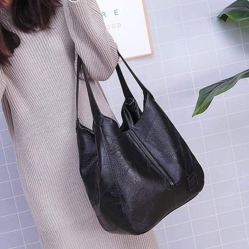 Shoulder Bag (Jula) - Black